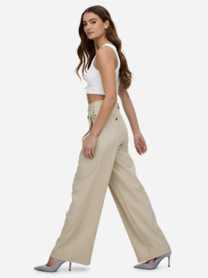 5661ad78-9aaf-4c63-8cb7-9f110429027b