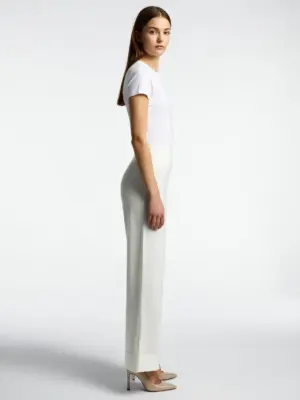 a478cd42-e3eb-4cfd-94c7-52308dee1172