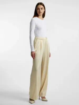 dd914130-6abb-4550-8b7b-56fb59e4c662